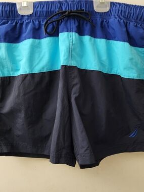 Men's Nautica L Performance Swim Trunks NWT Board Beach Pool Boating Vacation